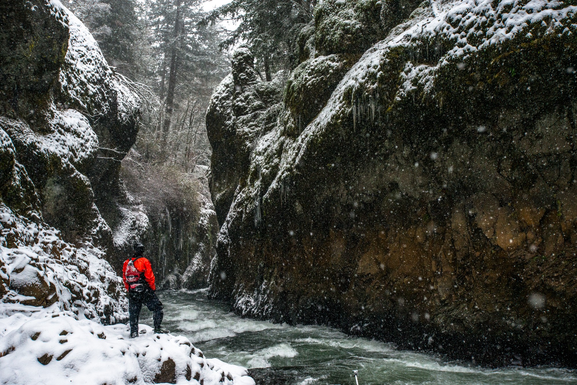 Winter on the Wild White Salmon River 5,000 Miles of Wild 5,000
